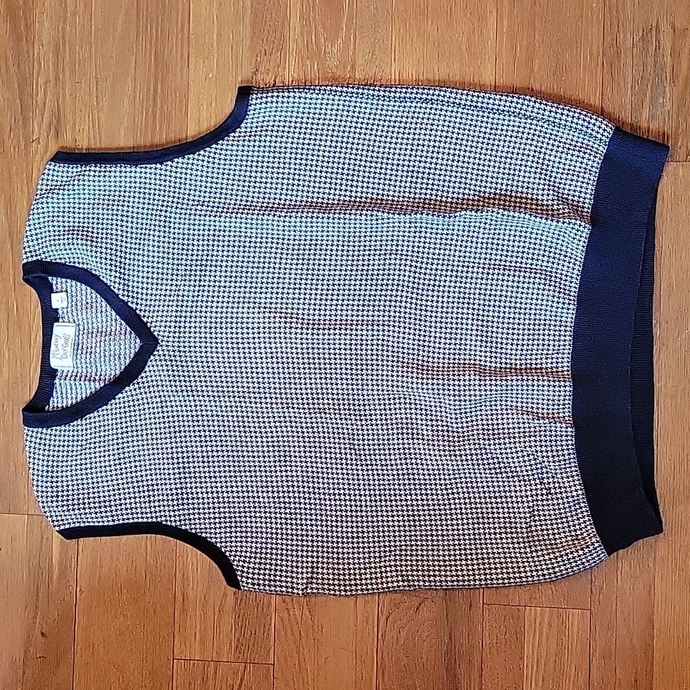 Mcilhenny Dry Goods Men's Cotton Silk Cashmere Golf Vest size Large blue & white